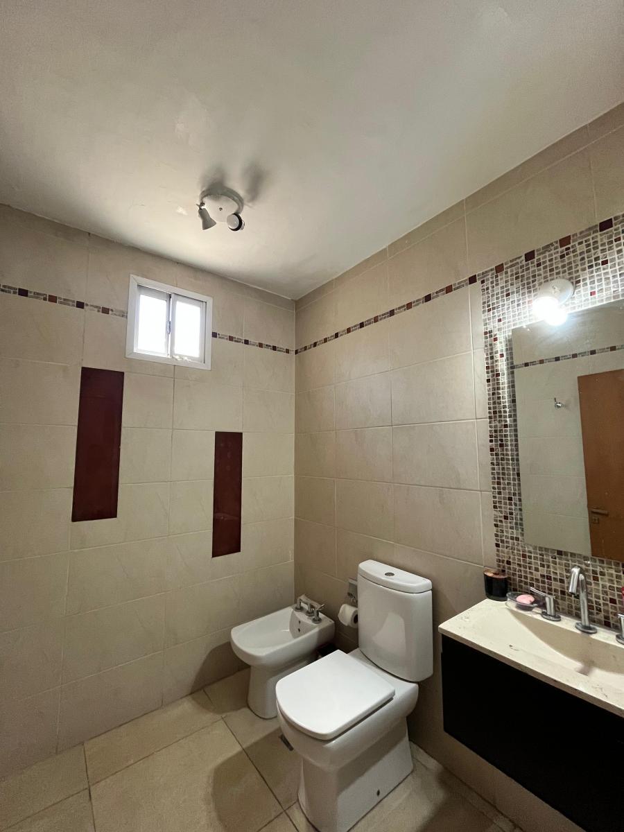 Chalet en Venta Calle 12 de Octubre 1