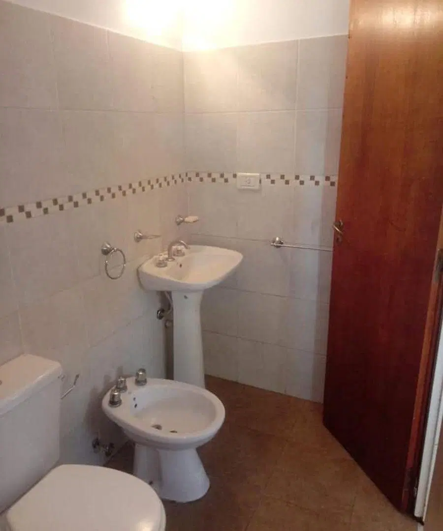 Departamento de 30 m² con 1 dormitorio en alquiler en Florencio Varela 2