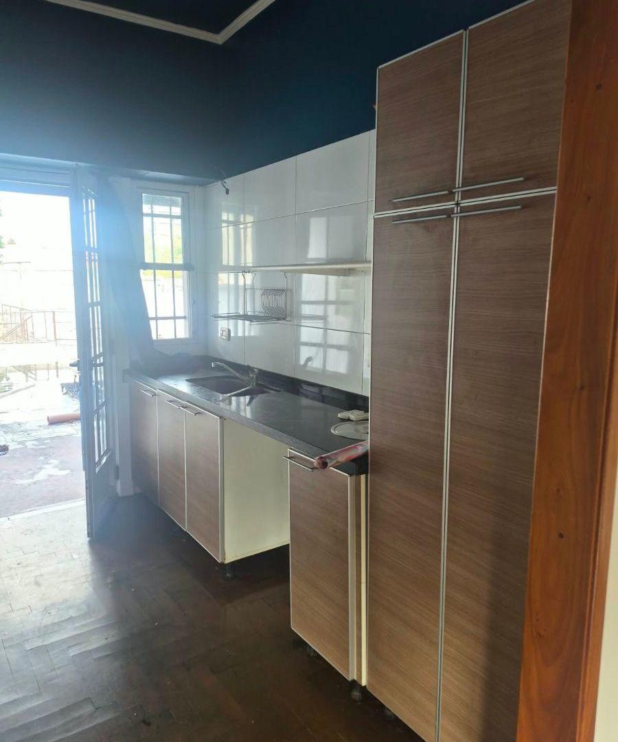 Foto de Departamento de 70 m² con 2 dormitorios en alquiler en Florencio Varela, imagen 2