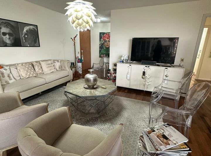 Alquiler Apartamento en el Centro de Pocitos con muebles de 3 dormitorios y Garaje, full Amenities 3