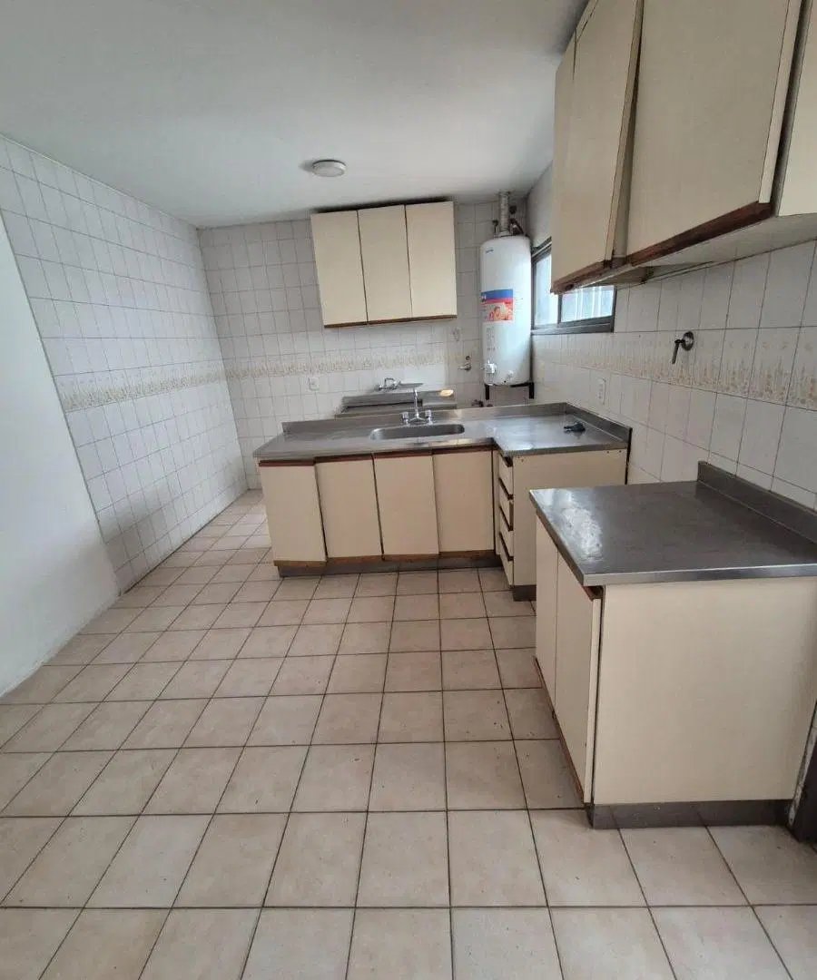 ALQUILO CASA EN GUAYMALLÉN SOBRE CALLE MITRE - INMEDIACIONES ESPACIO LE PARC 5