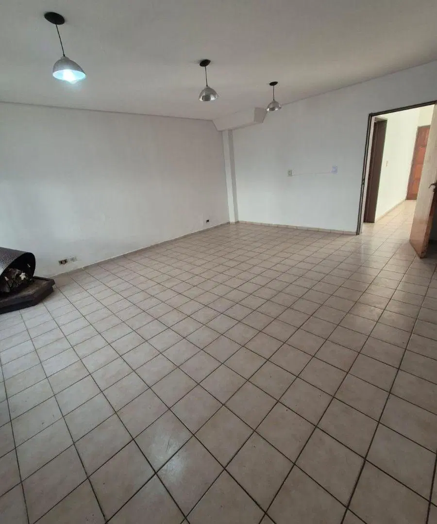 ALQUILO CASA EN GUAYMALLÉN SOBRE CALLE MITRE - INMEDIACIONES ESPACIO LE PARC 4