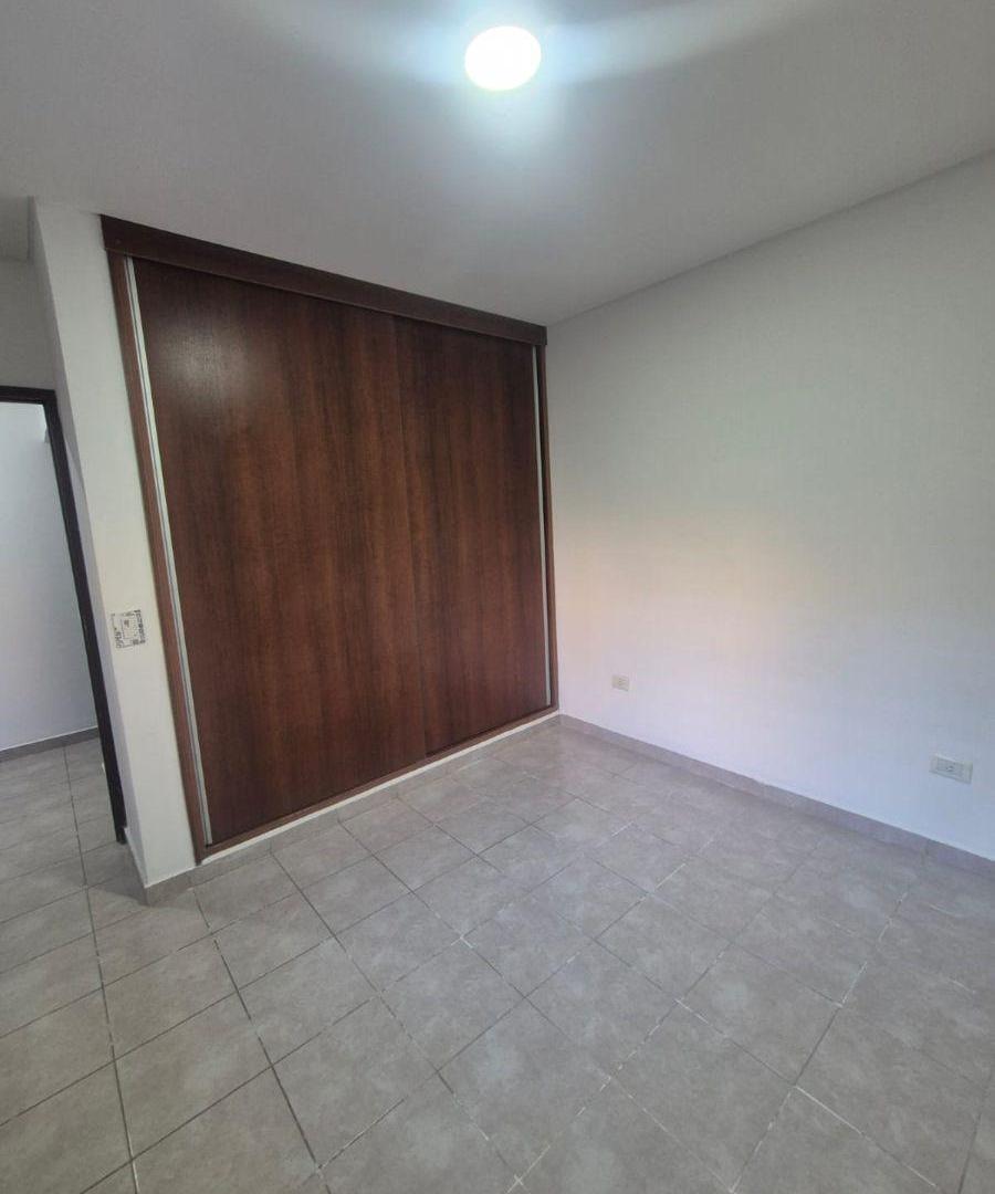 Foto de MARCELO MENDEZ - INMOBILIARIA ALQUILA DEPARTAMENTO: En "LOTEO LA ROCA", imagen 3