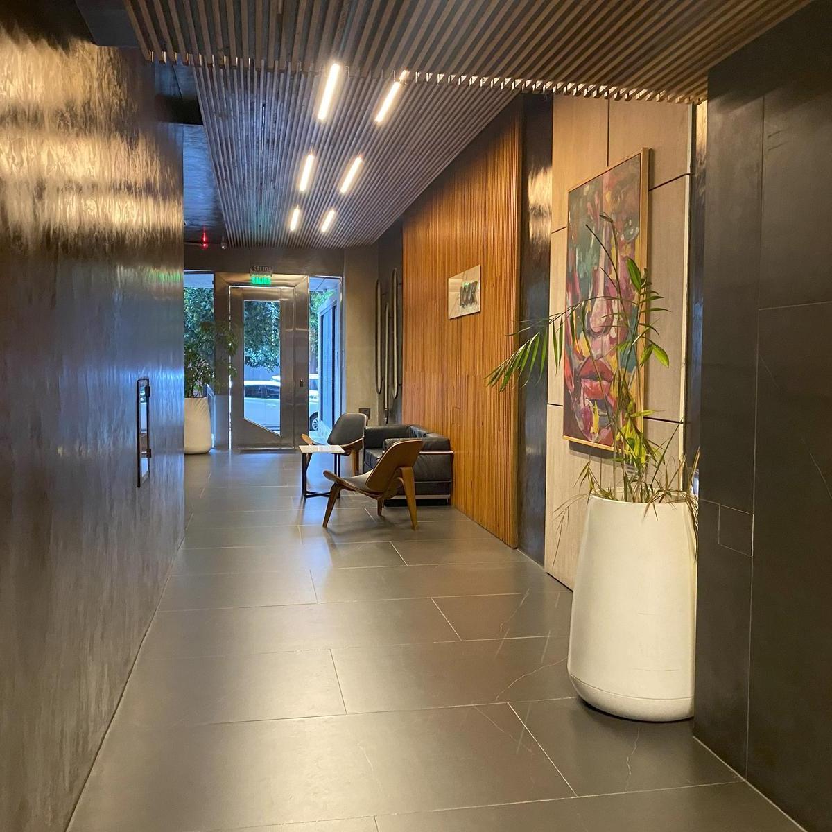 Venta Departamento Dos Dorm en Barrio Norte 2