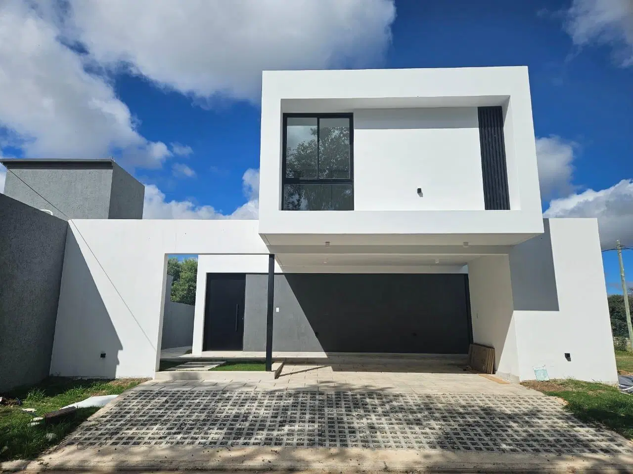 Hermosa Casa en Alquiler 3D - Mansos del Sur 3