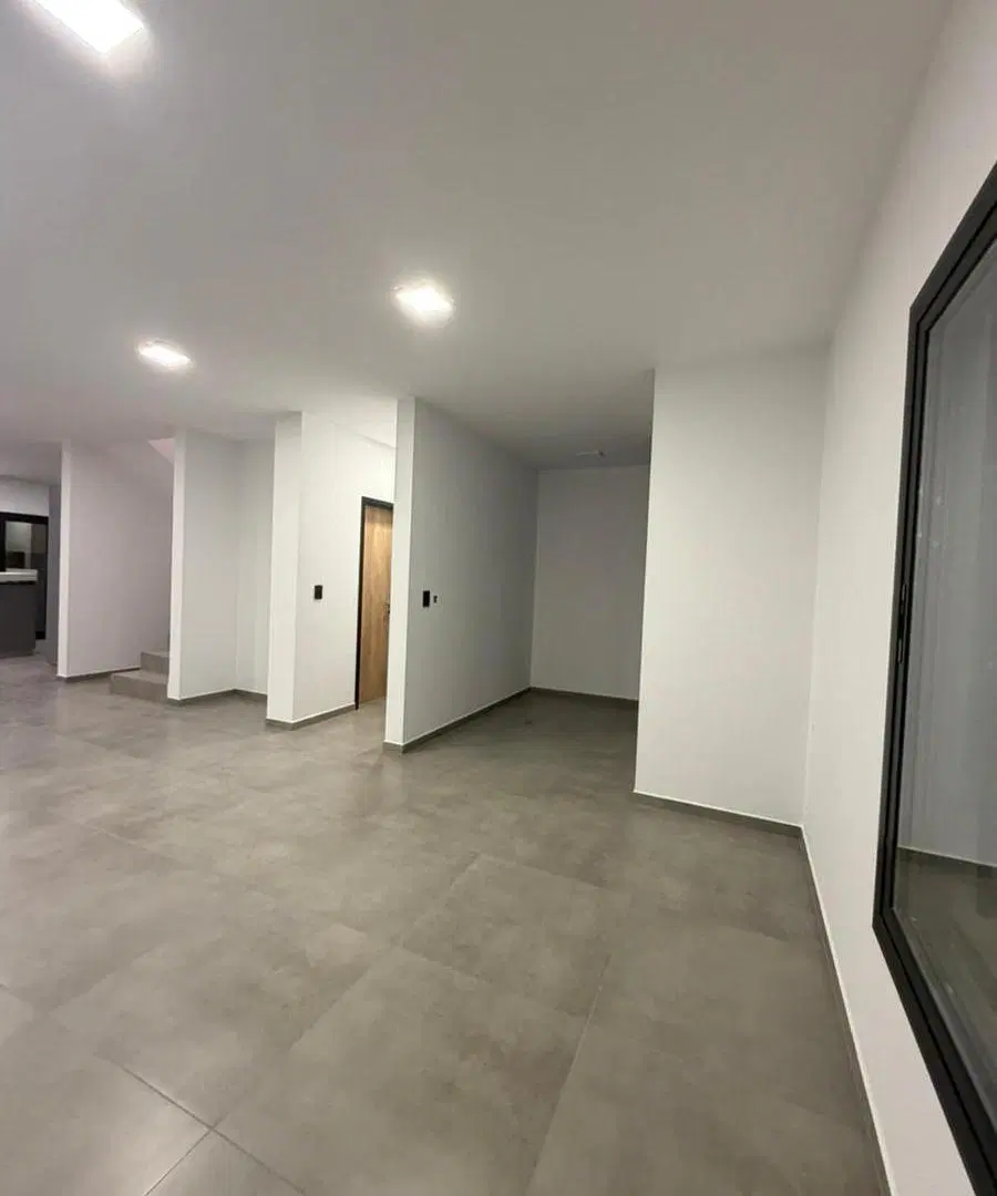 Dúplex en Venta 3 Dormitorios - Solares de Manantiales 4