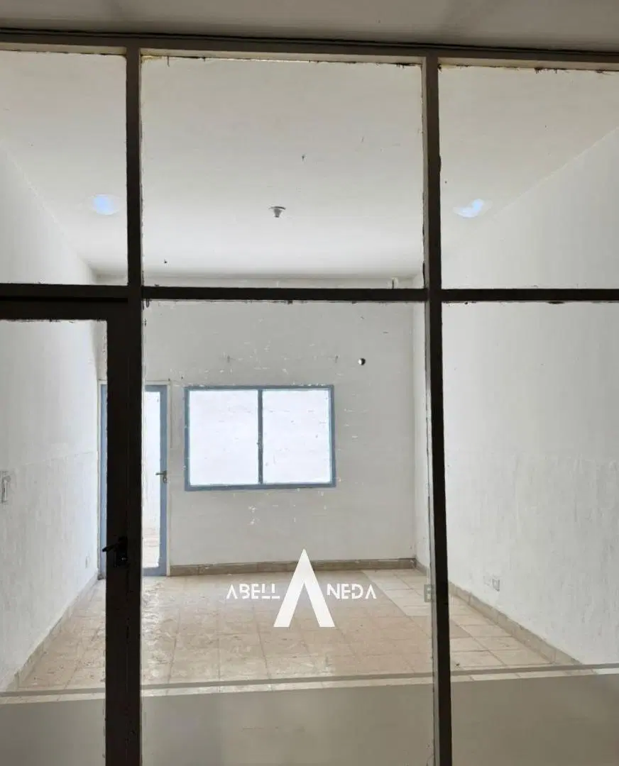 Local Comercial en Venta/Alquiler. Centro 4