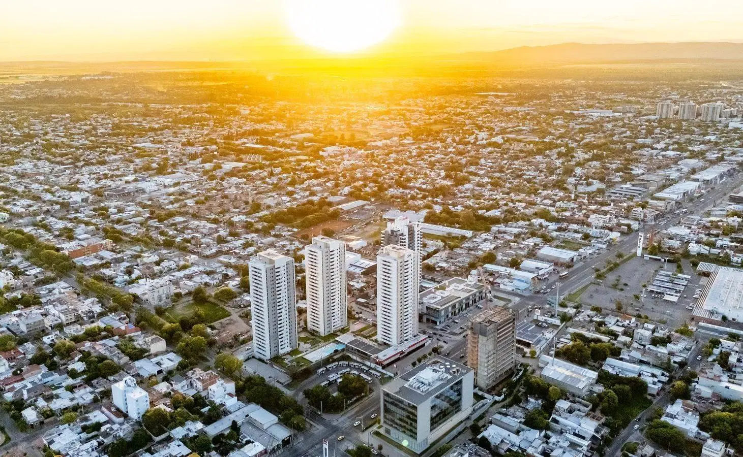 Departamentos Premium - Entrega desde USD 26.000 - Cardinales Alto Panorama 2