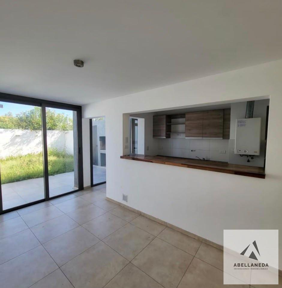 Foto de Dúplex 3D en Alquiler - Claros Village, imagen 5