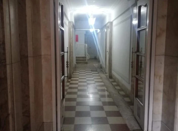 Departamento de dos ambientes muy luminoso planta baja con patio 3