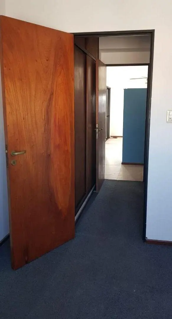 Moreno al 200. 1 dormitorio externo con balcón, bajos gastos! 3