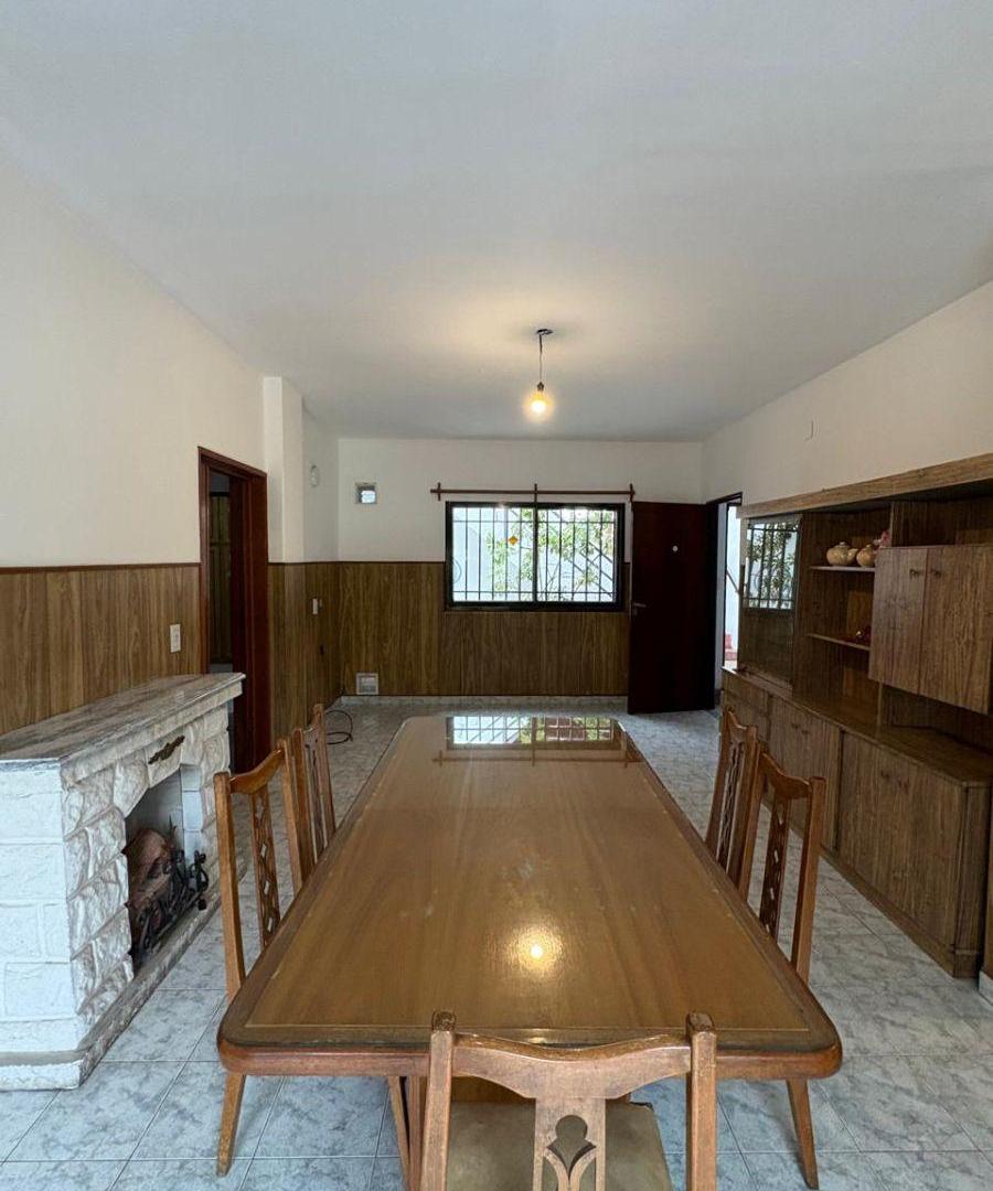 Foto de Casa en alquiler 2 dormitorios - 2 Cocheras - Deposito/Galpon, imagen 5