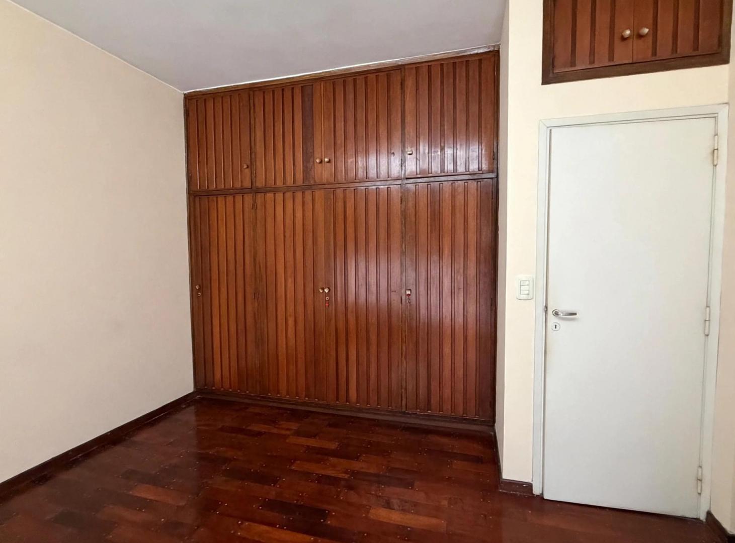Foto de Casa de 3 dormitorios con cochera en Echesortu, imagen 4