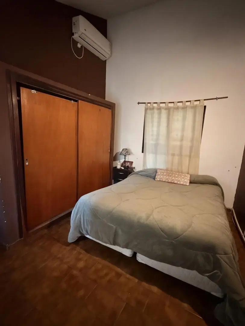 Casa 3 Dormitorios con Gran Potencial, Regino Maders 1