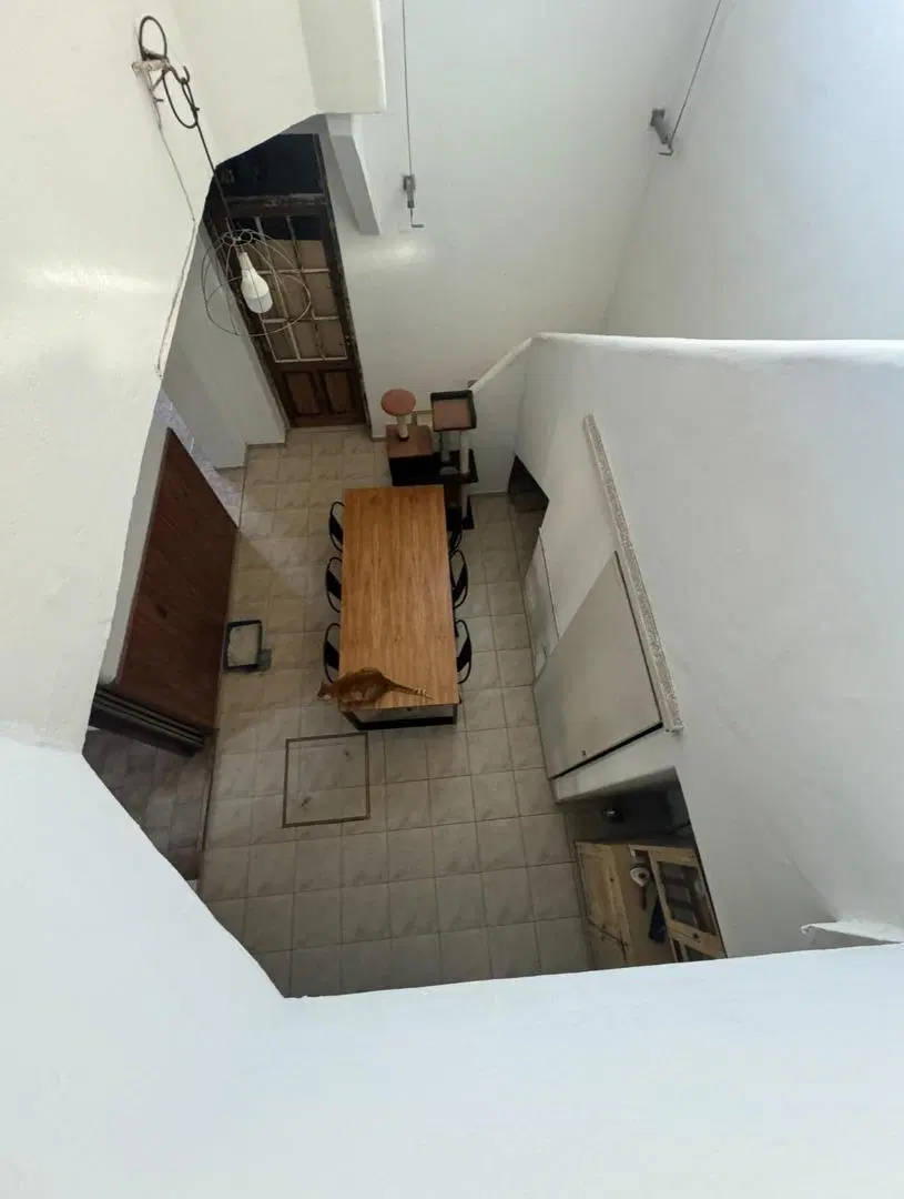 Casa de 3 Dorm. Amplios en Planta Baja Calle Campillo 1