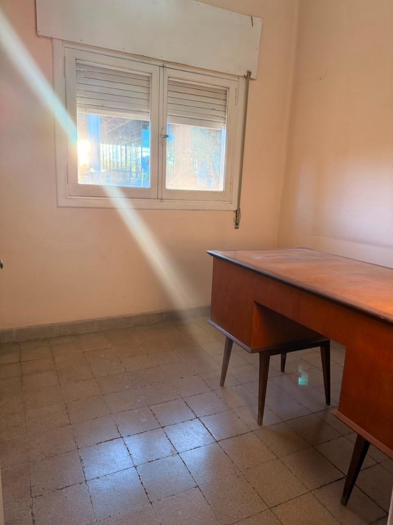 Foto de Oportunidad Rogelio Martinez. Casa 4 Dormitorios, imagen 4