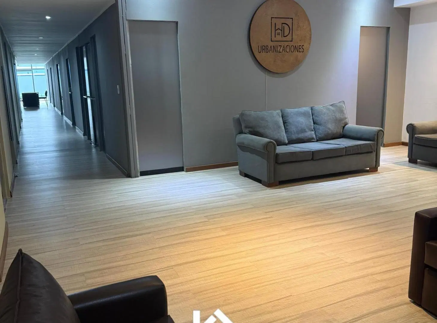 Venta de Piso completo de oficina con cochera 5