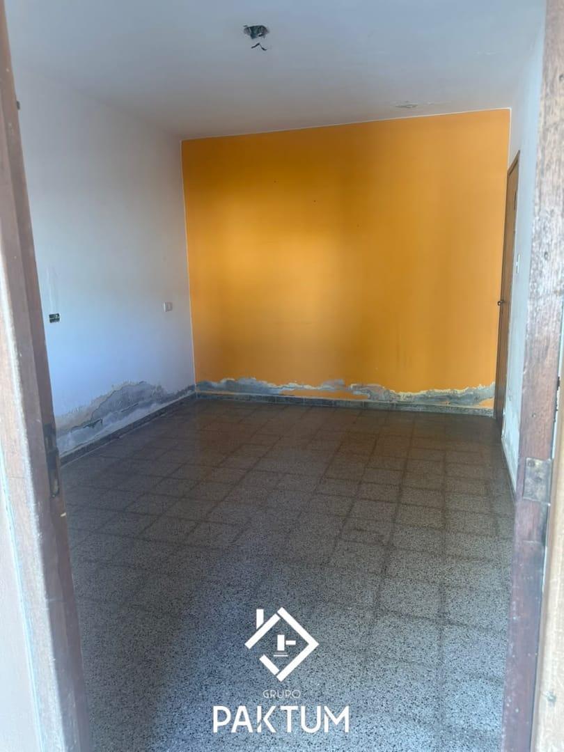 Foto de Venta Casa de 3 Dormitorios Barrio Centro, Monte Cristo, imagen 4