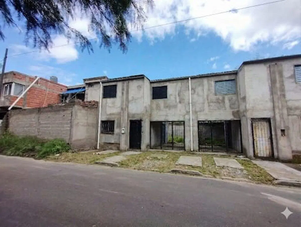 SE VENDEN TRES DÚPLEX A CONCLUIR EN ZONA NORTE 3