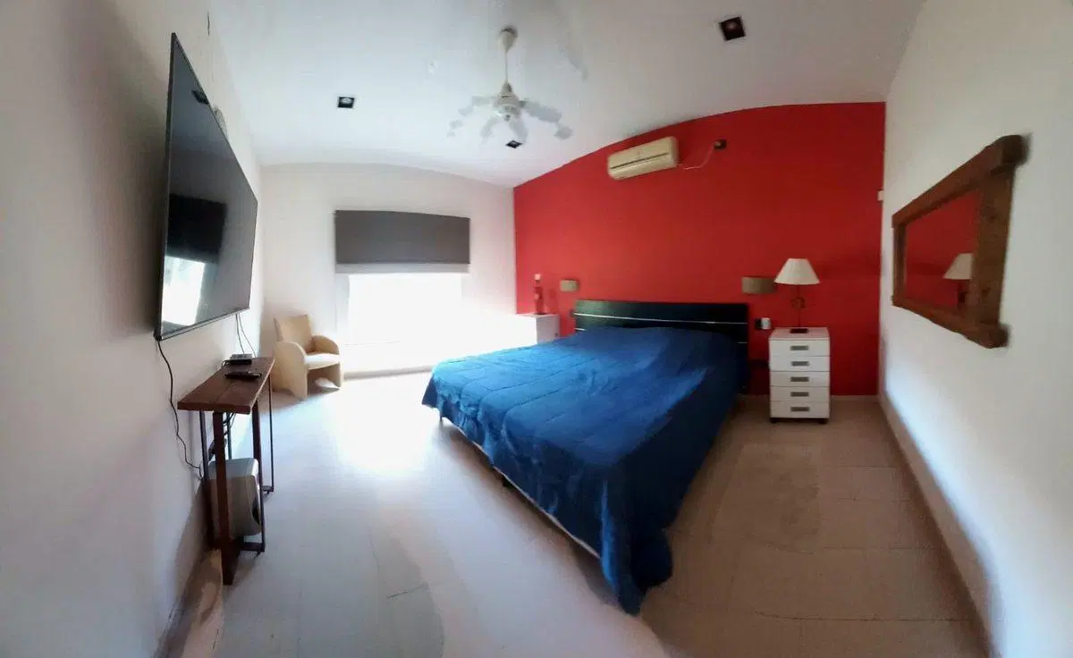 SE VENDE CASA NIV EJECUTIVO B°LOS LAPACH FM ESQUIU 2