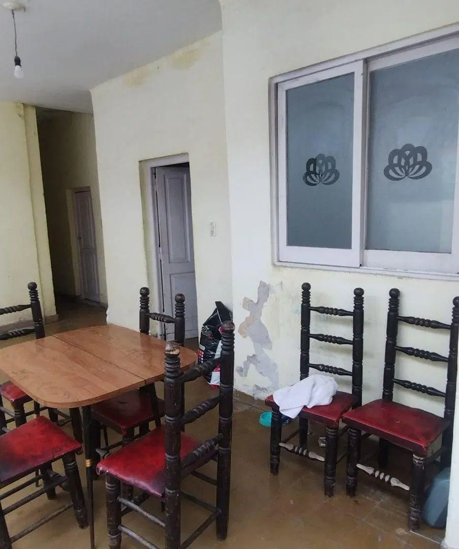 SE VENDE CASONA CÉNTRICA. FACILIDADES. 5