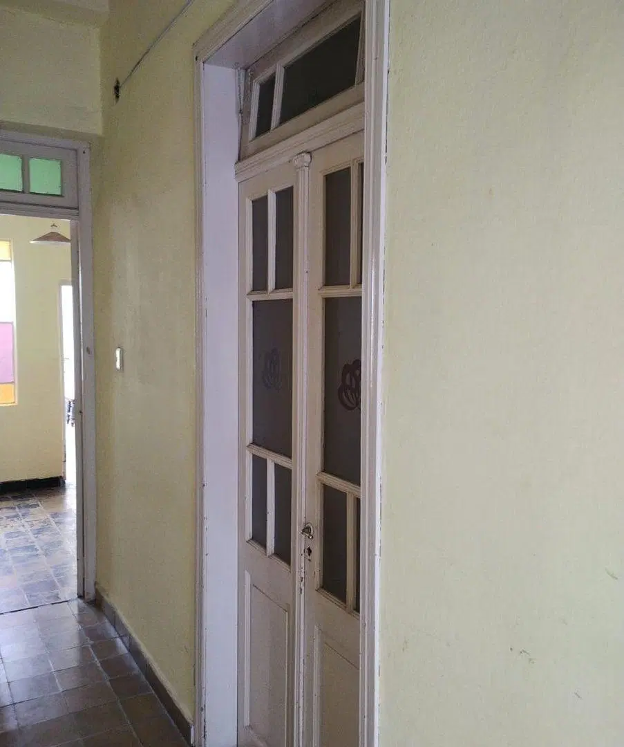 SE VENDE CASONA CÉNTRICA. FACILIDADES. 3