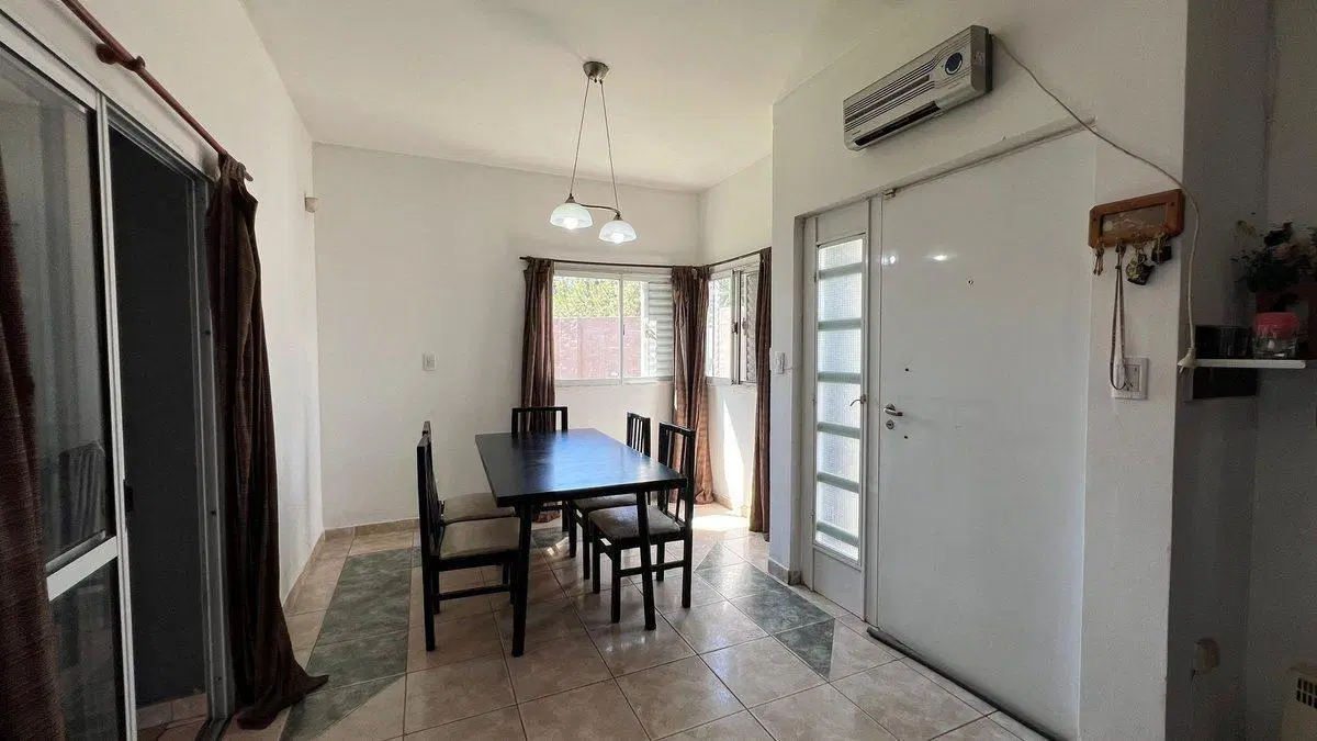 SE VENDE CASA 5 AMBIENTES VALLE VIEJO SUMALAO 4