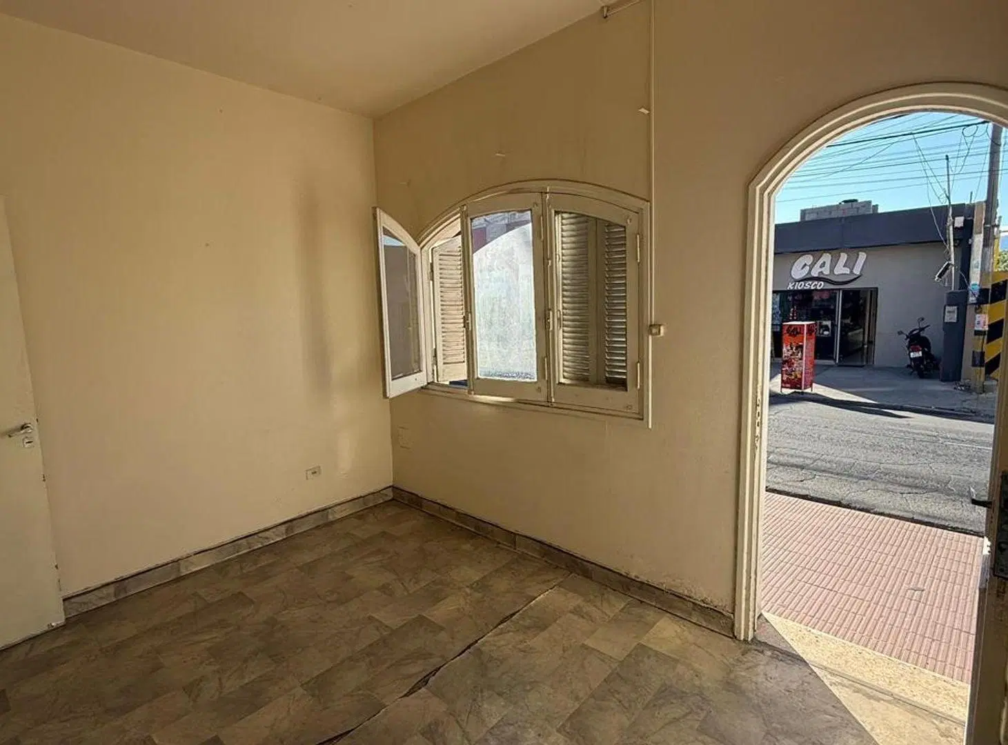 CASA EN VENTA – CENTRO DE CATAMARCA 2