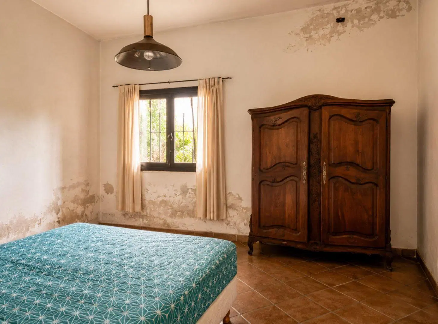 SE VENDE CASA 5 AMBIENTES CHACABUCO 936 2