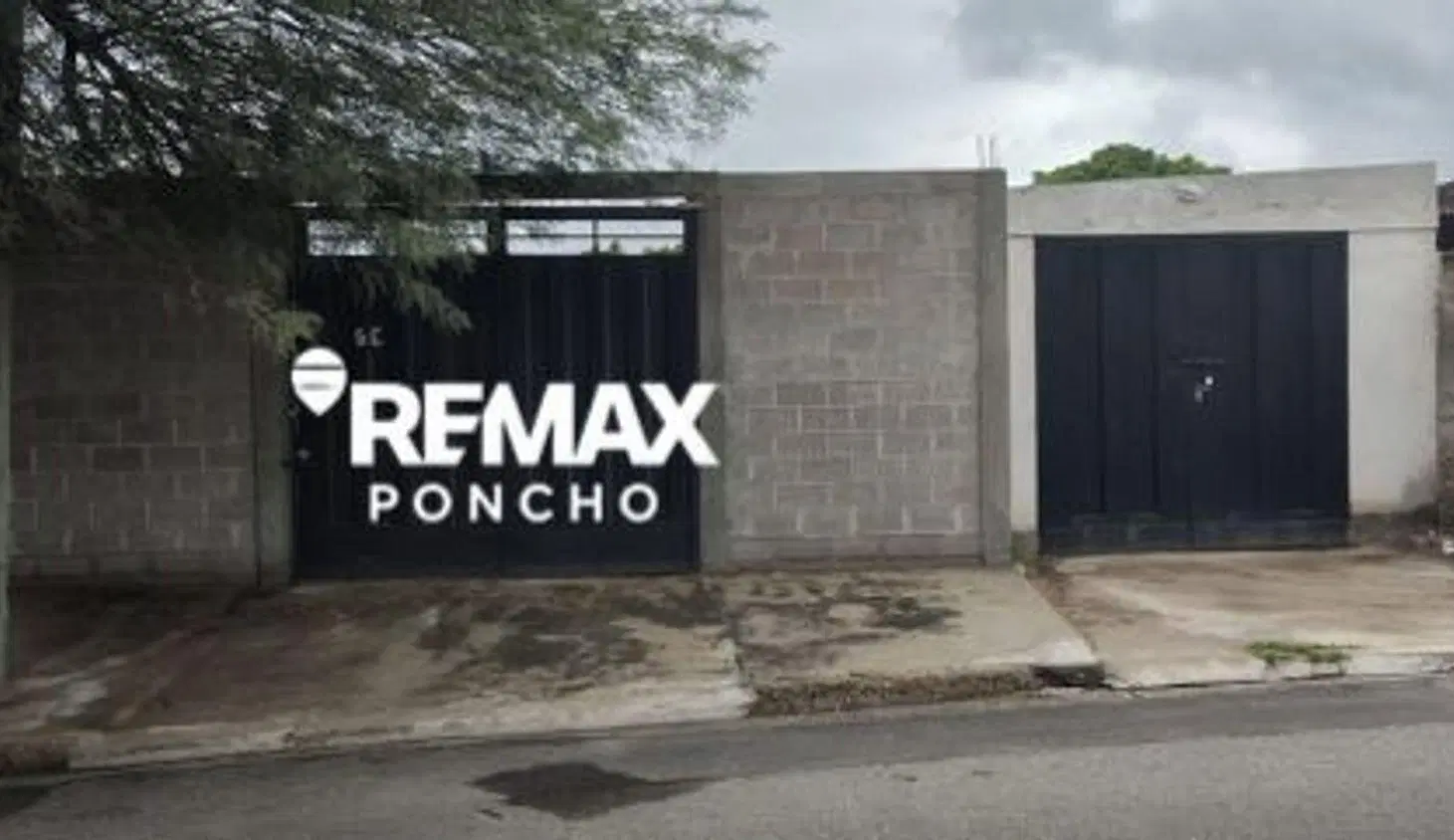 SE VENDE LOTE CON 480M2+GARAGE 32M2 ZONA SUR CAP. 4