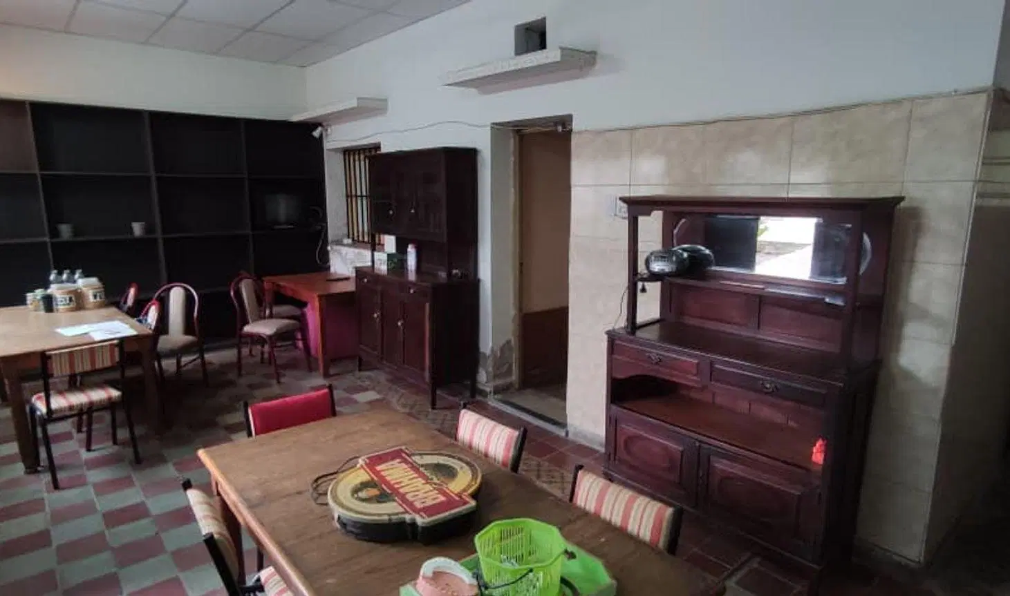 Casa de 2 Dormitorios en Venta Sobre Avenida 2