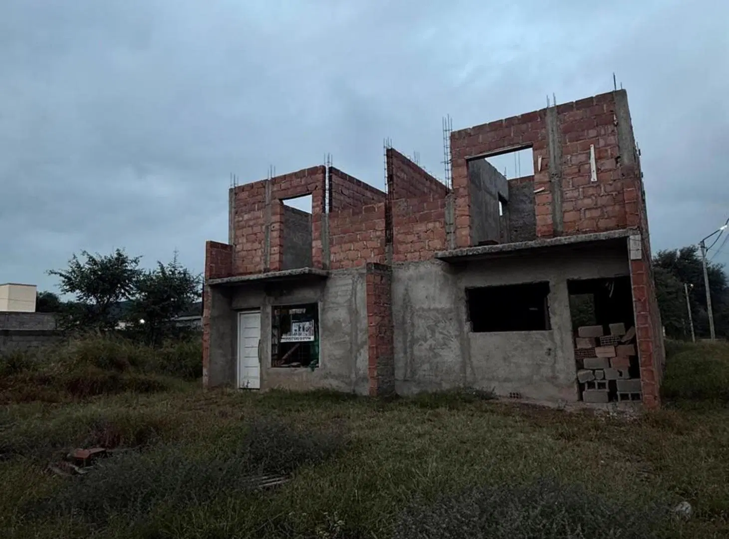 Dos Dúplex en construcción con gran potencial 2