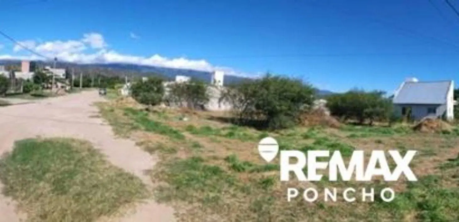 SE VENDE TERRENO / EN VALLE VIEJO -456M2 2