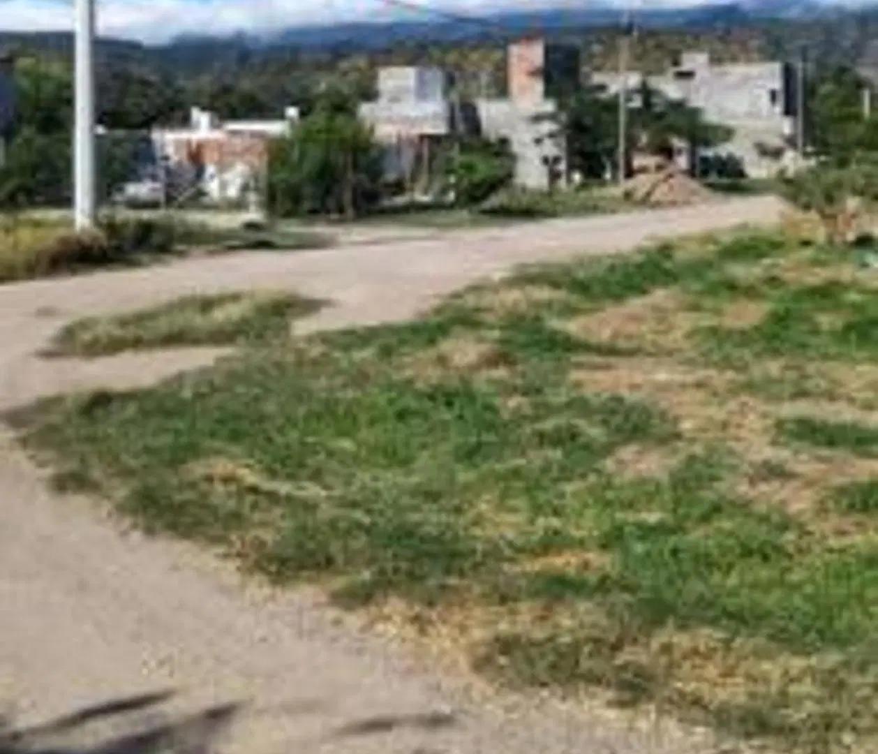 SE VENDE TERRENO / EN VALLE VIEJO -456M2 4
