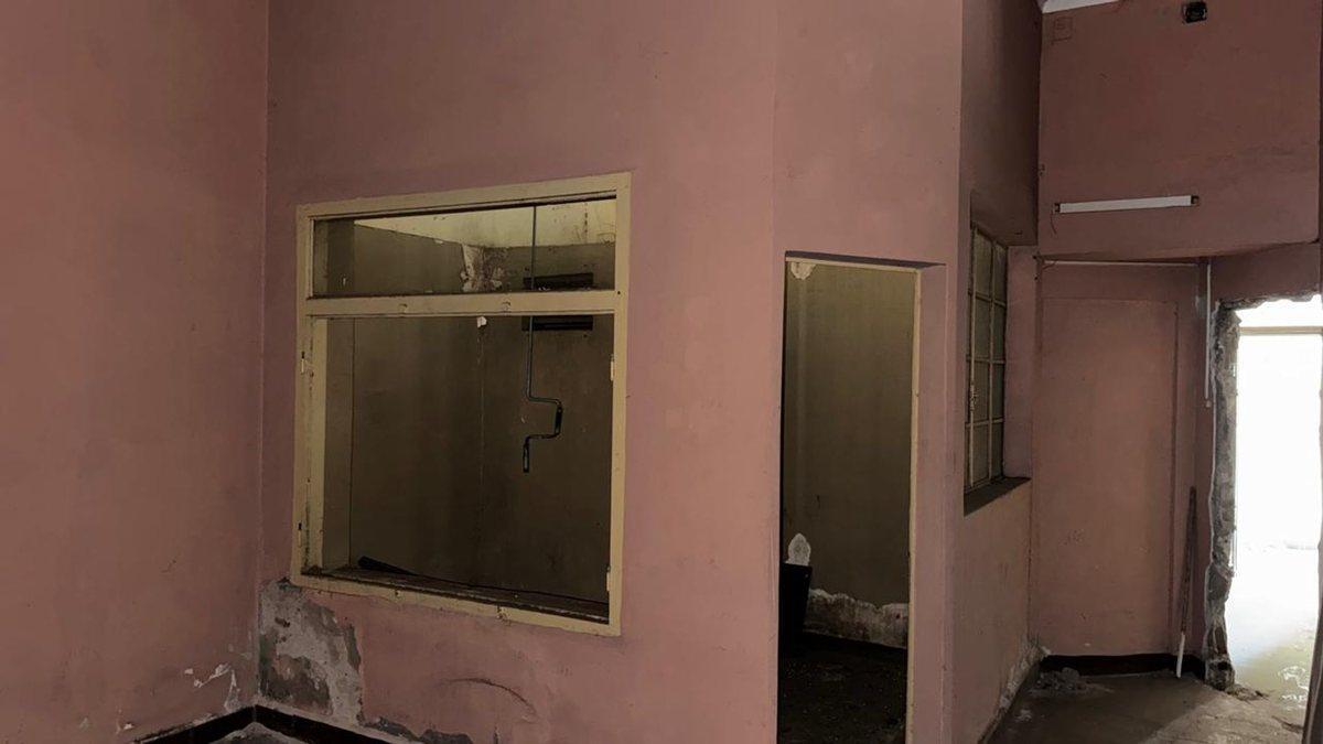 SE VENDE CASA A RESTAURAR EN PLENO CENTRO 211 M2