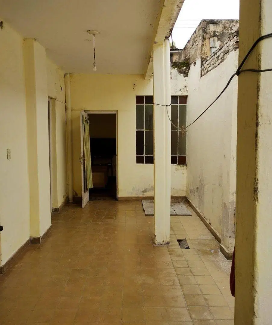 SE VENDE CASONA CÉNTRICA. FACILIDADES. 5