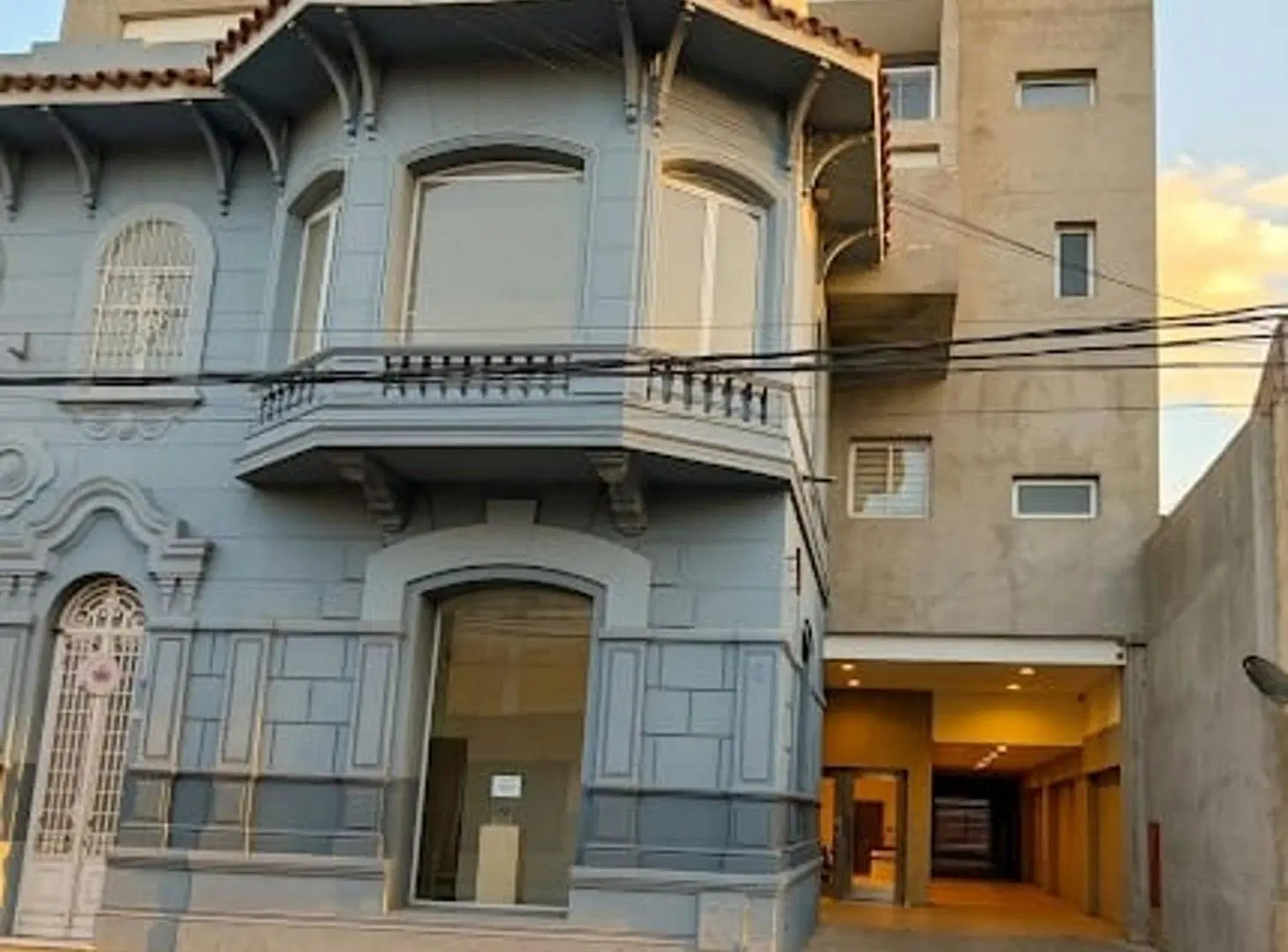 SE ALQUILA AMPLIO DPTO MICROCENTRO 2 HABITACIONES 5