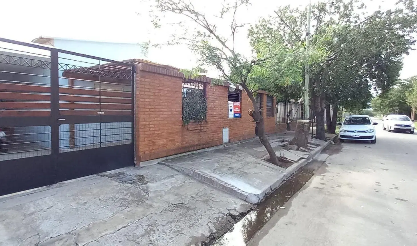 VENTA CASA 3 DORMITORIOS - ZONA SUR 4