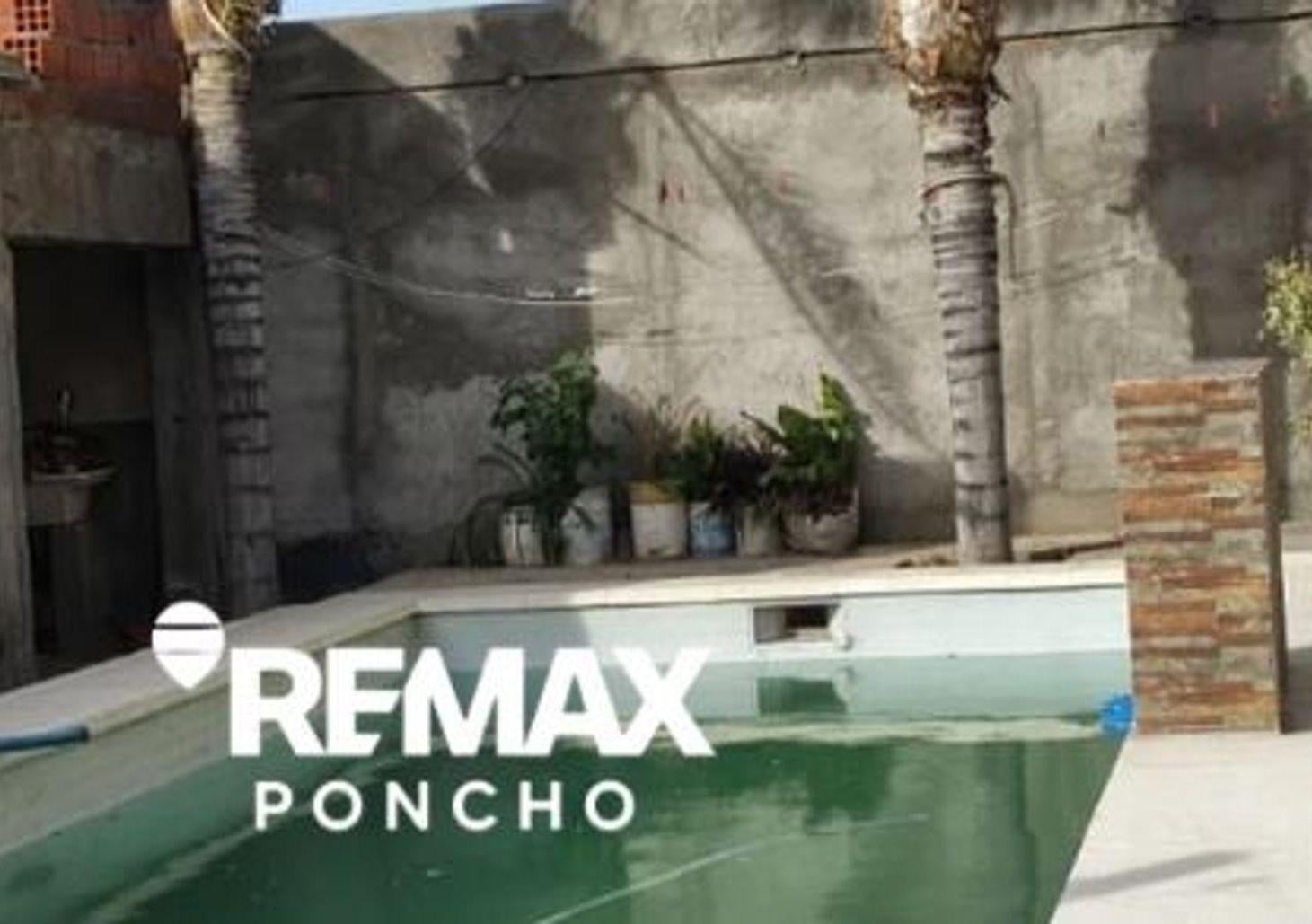 SE VENDE CASA 6AMB +PILETA SANTA ROSA VALLE VIEJO
