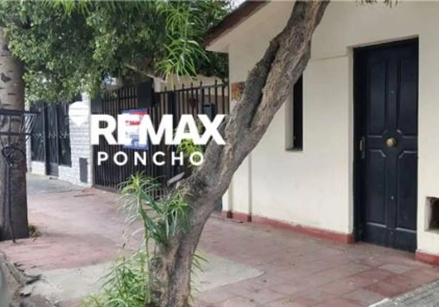 SE VENDE CASA + DEPTO ZONA CENTRICA CATAMARCA 2