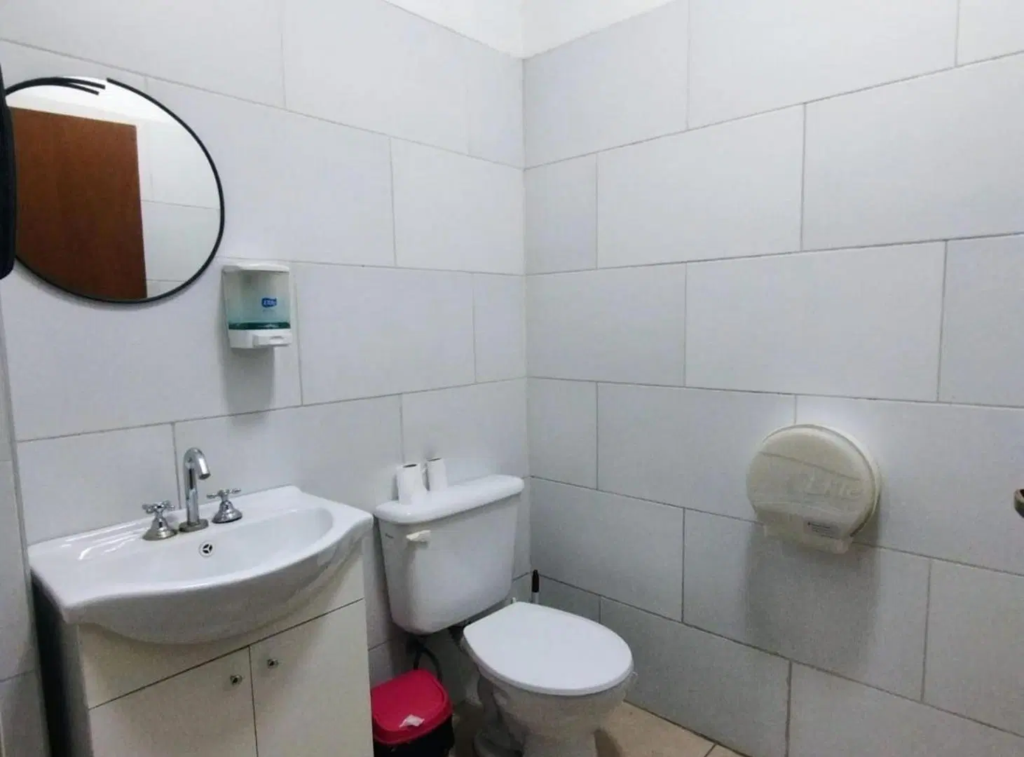 SE VENDE IMPORTANTE LOCAL COMERCIAL EN CATAMARCA 3