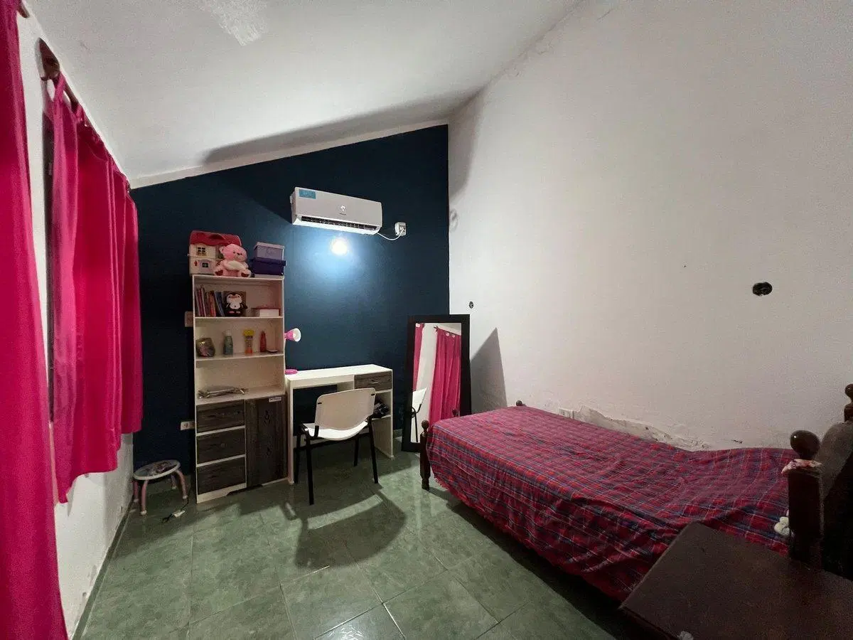 SE VENDE CASA SOBRE AVENIDA 2 HABITACIONES CAPITAL 5