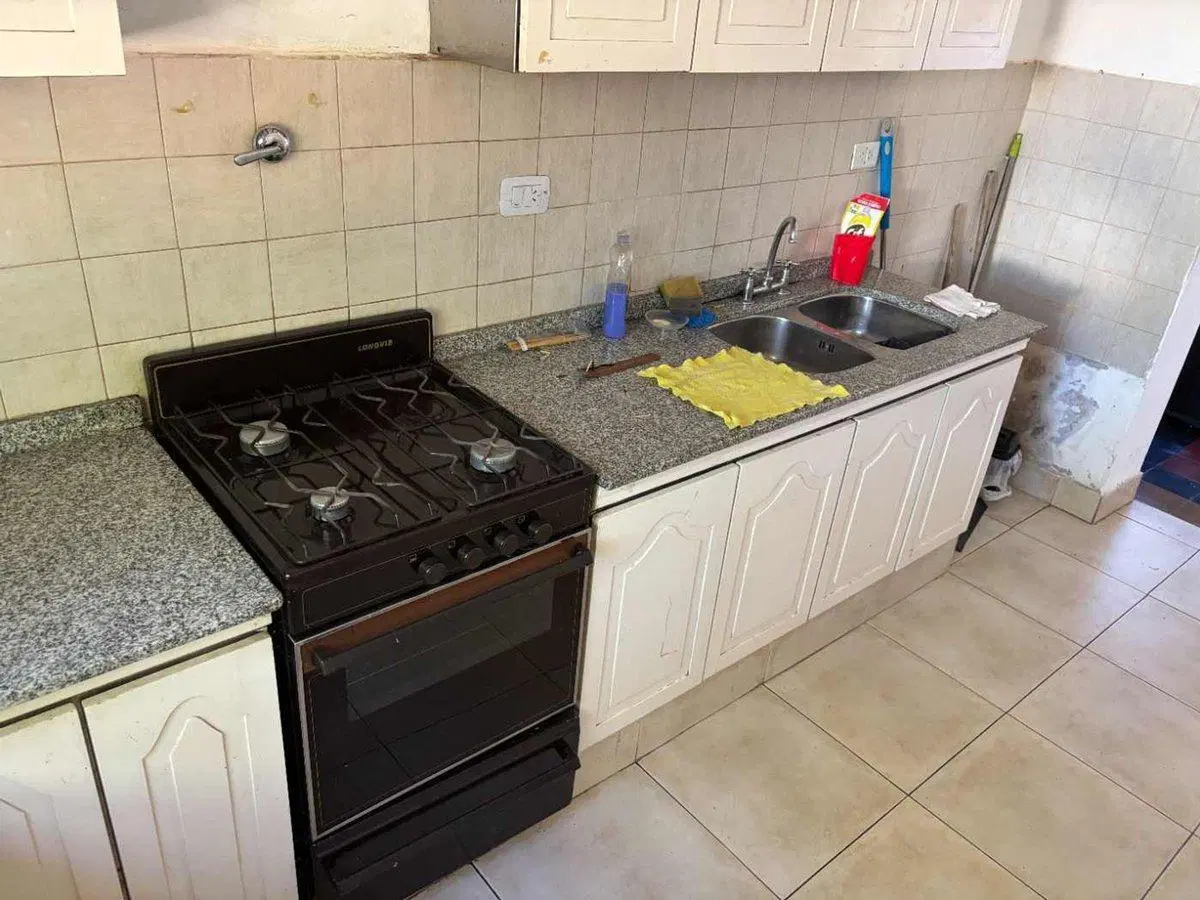 SE VENDE HISTÓRICA CASA - Avenida OCAMPO Catamarca 8
