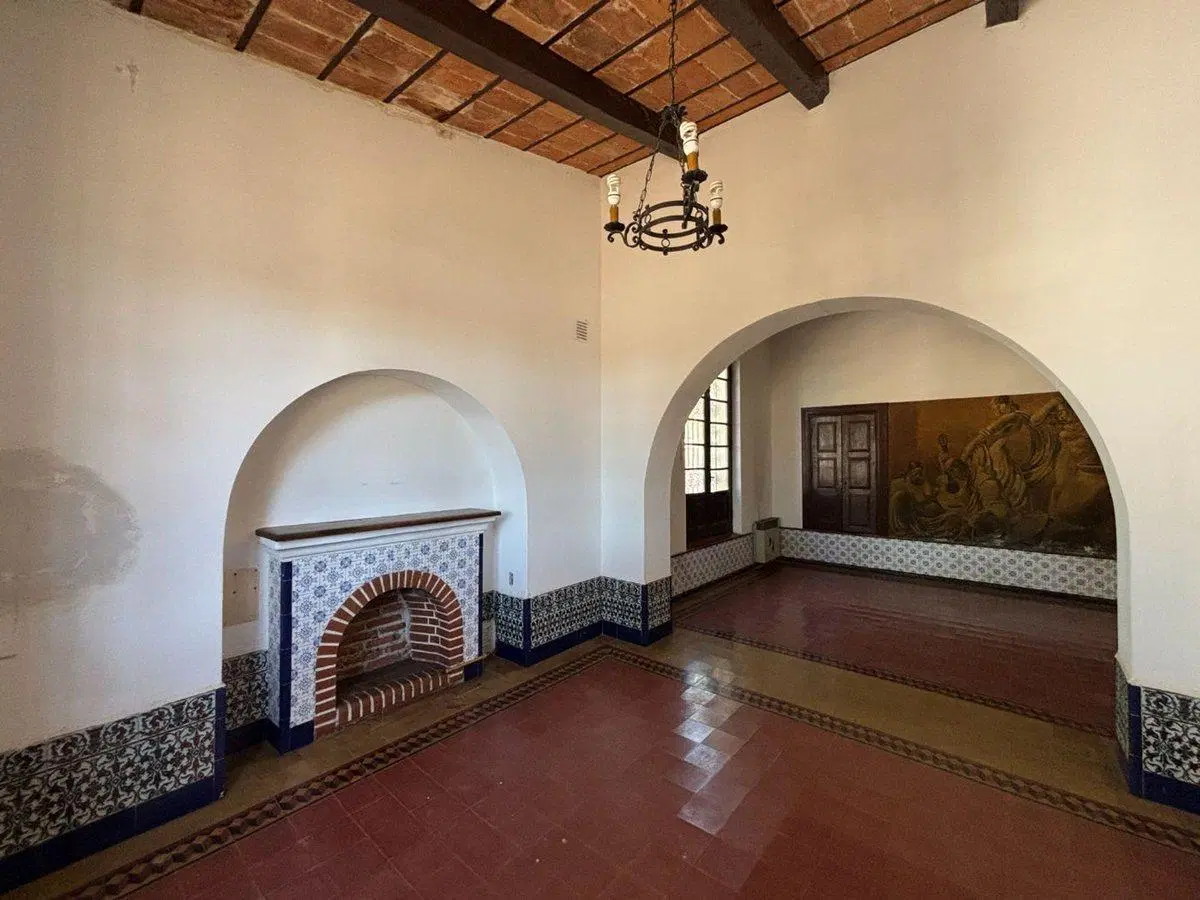 SE VENDE HISTÓRICA CASA - Avenida OCAMPO Catamarca 2
