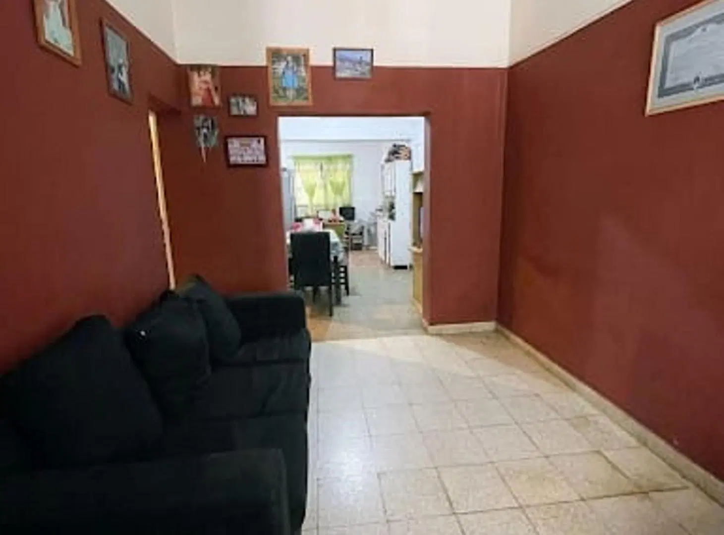 SE VENDE CASA B° PARQUE AMÉRICA. PERMUTA DIRECTA 2