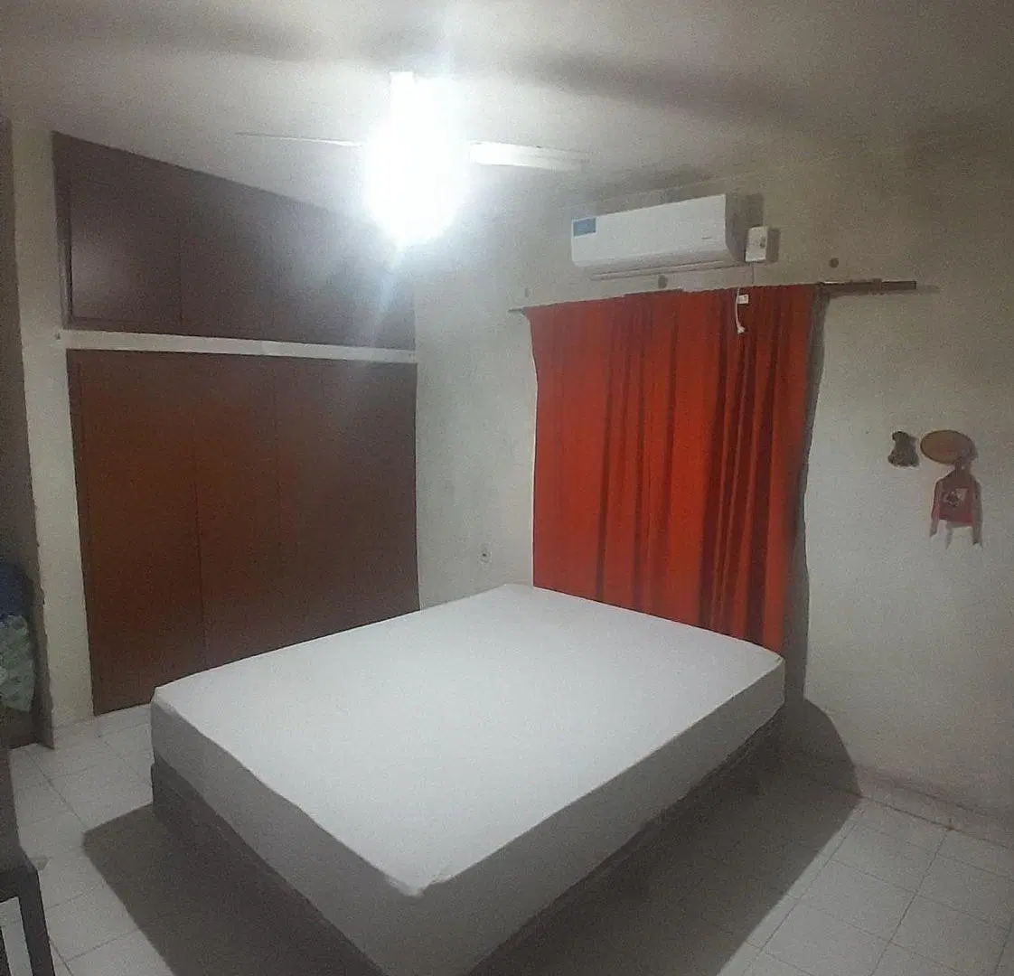 SE VENDE CASA A MTS DE AV PTE CASTILLO. PERMUTA ! 3