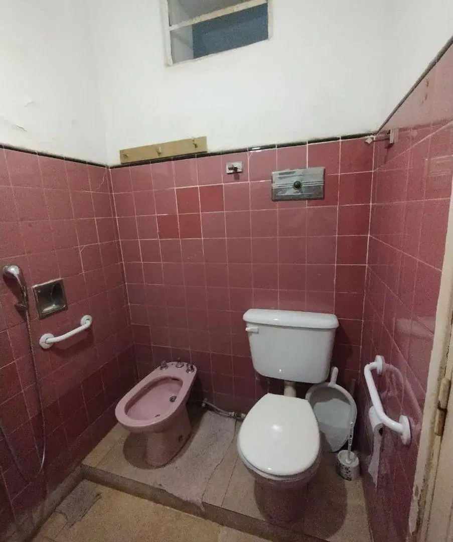 SE VENDE CASA C/LOCAL COMERCIAL SAN ISIDRO V.VIEJO 8