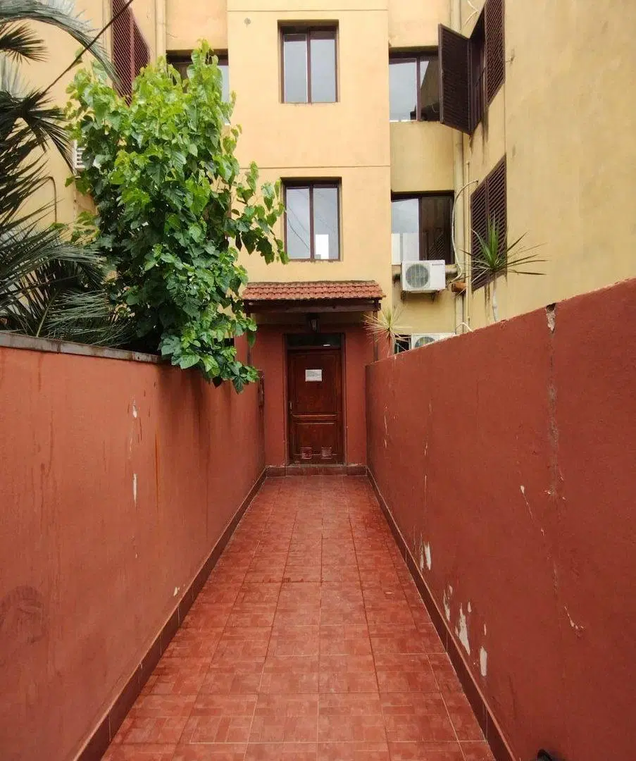 SE ALQUILA DPTO AMOBLADO 2 HABITAC EN LA CHACARITA 3