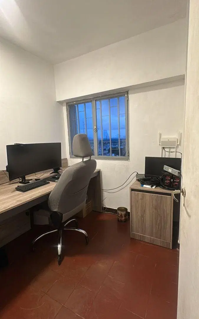 Departamento En Venta de 2 Dormitorios Zona Centro 4