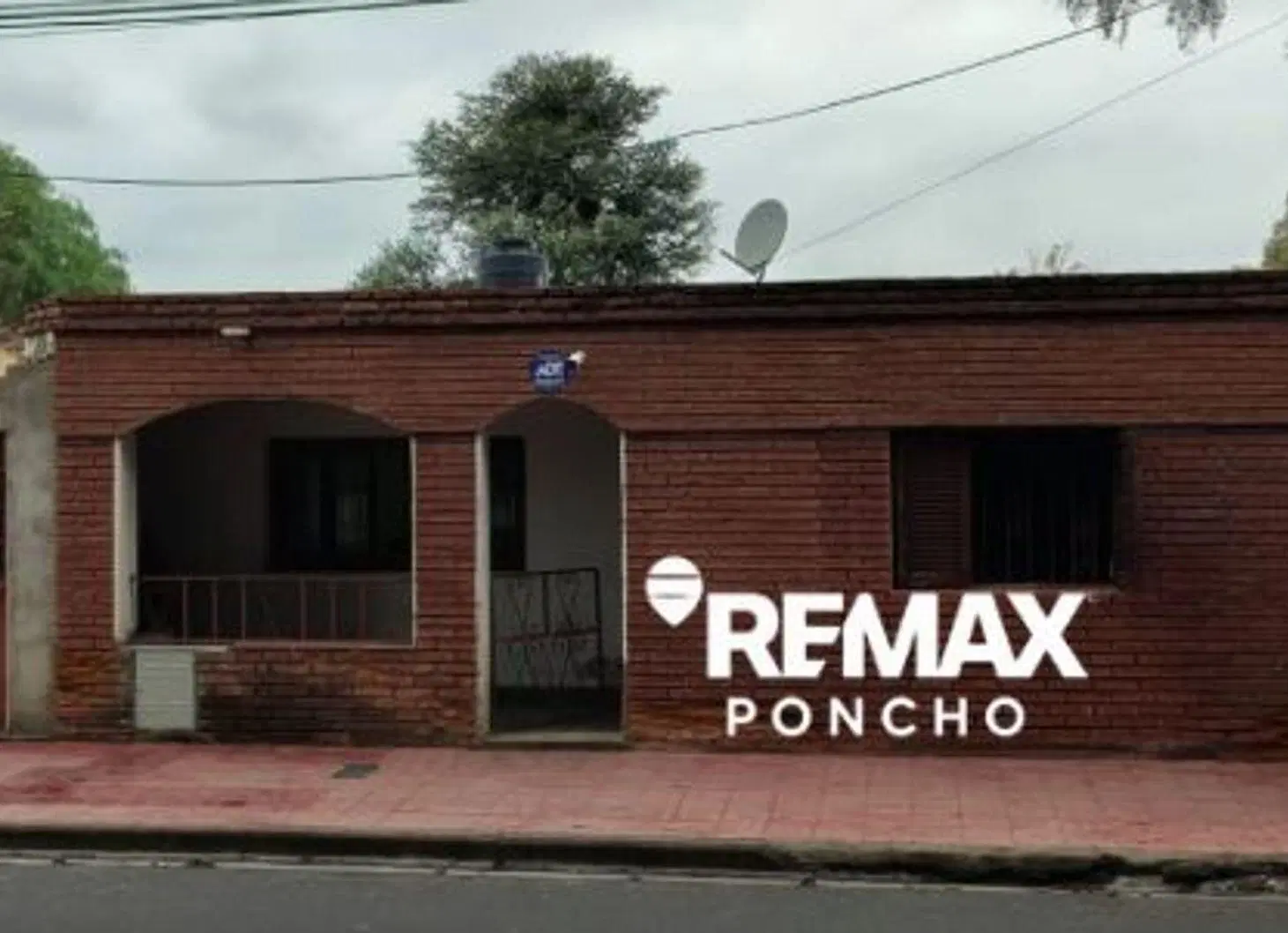 SEVENDE PROPIEDAD 424M2 ZONA ESTRATEGICA CAPITAL 5